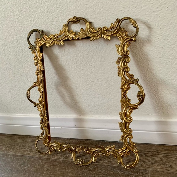 Vintage Victorian Ornate Picture Frame 10/12 Inch - Picture 2 of 14